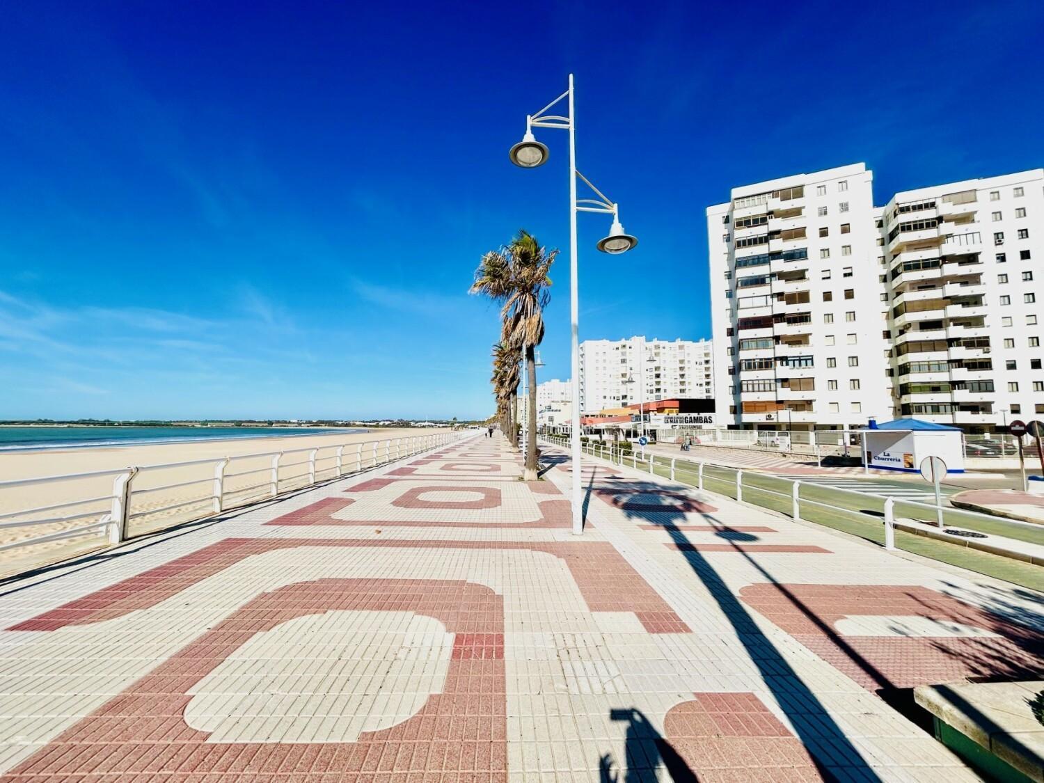 Gatu Arena " Preferente Mayores De 25 Anos Y Familias " El Puerto de Santa Maria Exterior photo