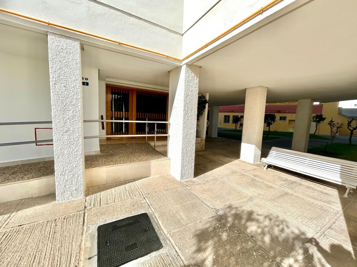 Gatu Arena " Preferente Mayores De 25 Anos Y Familias " El Puerto de Santa Maria Exterior photo