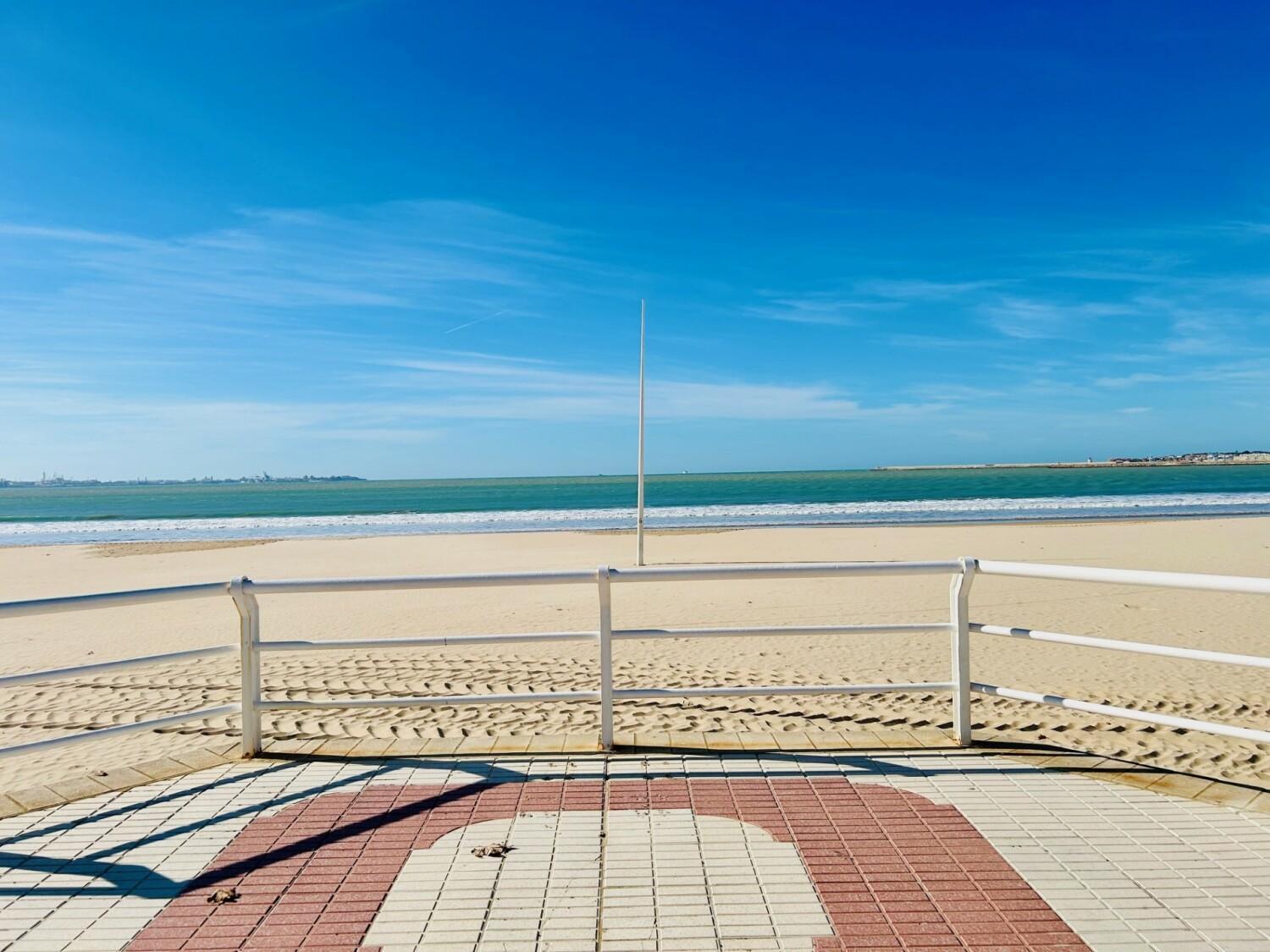 Gatu Arena " Preferente Mayores De 25 Anos Y Familias " El Puerto de Santa Maria Exterior photo