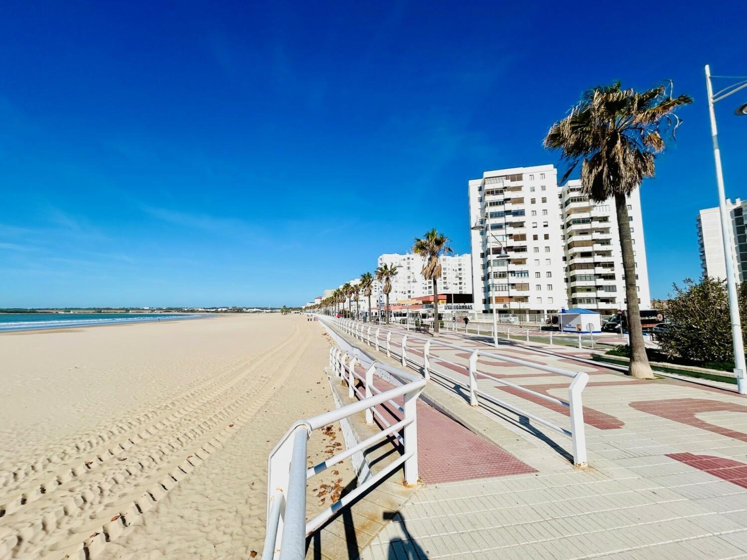 Gatu Arena " Preferente Mayores De 25 Anos Y Familias " El Puerto de Santa Maria Exterior photo